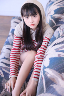 黄蓉H